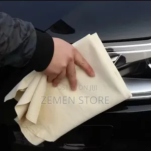 Clean Cham Super Absorbent Synthetic Chamois Cleaning
