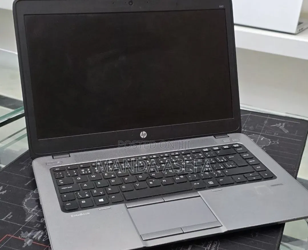 New Laptop HP EliteBook 840 G2 4GB Intel Core i5 HDD 500GB