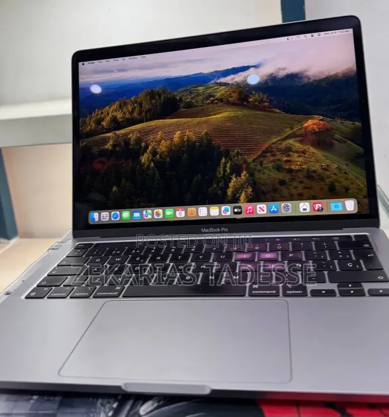 New Laptop Apple MacBook Pro 2021 M1 16GB Apple M1 SSD 512GB