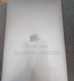 New Laptop Apple MacBook Air 2020 8GB Apple M1 SSD 256GB