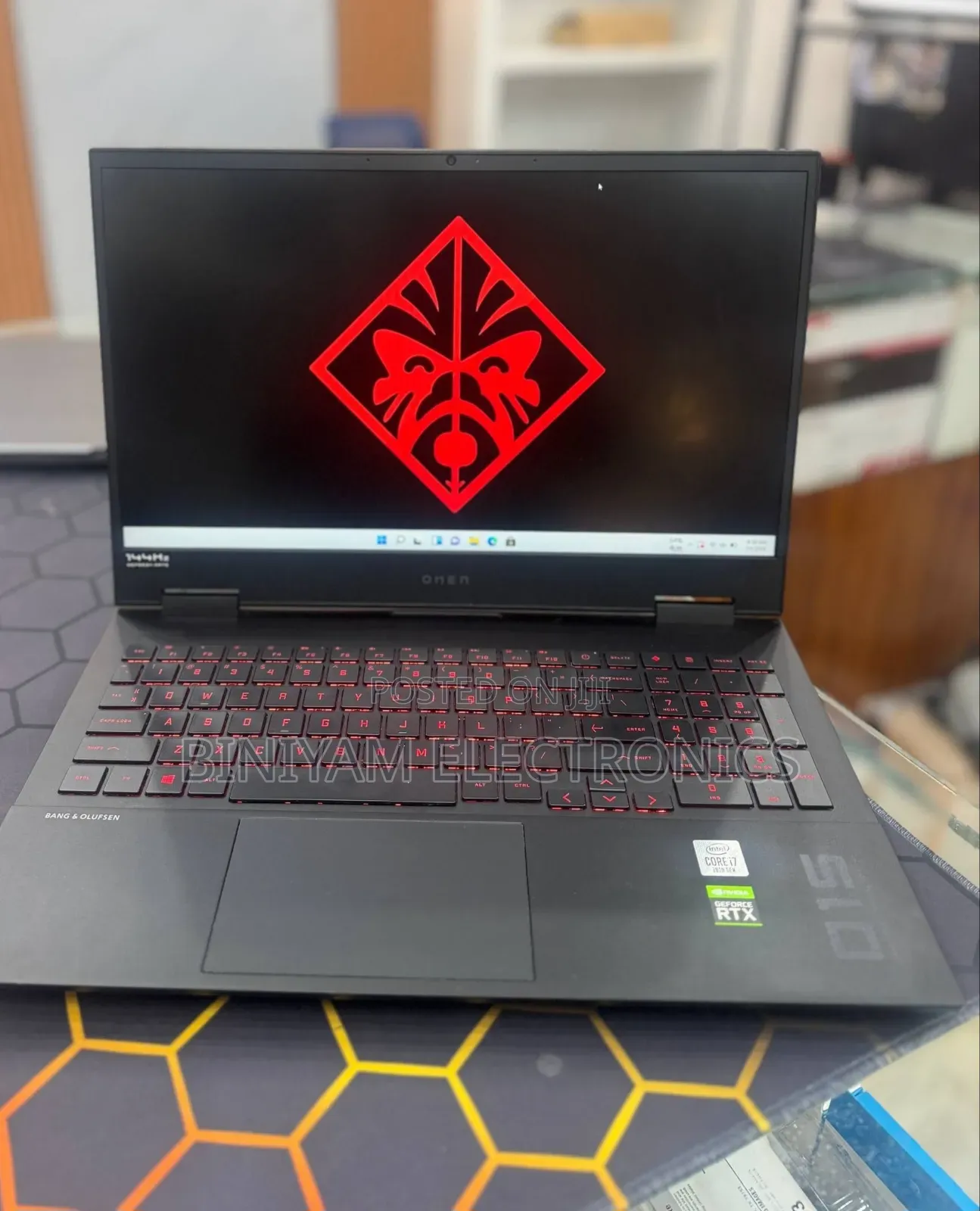 New Laptop HP Omen 15 16GB Intel Core i7 SSD 512GB