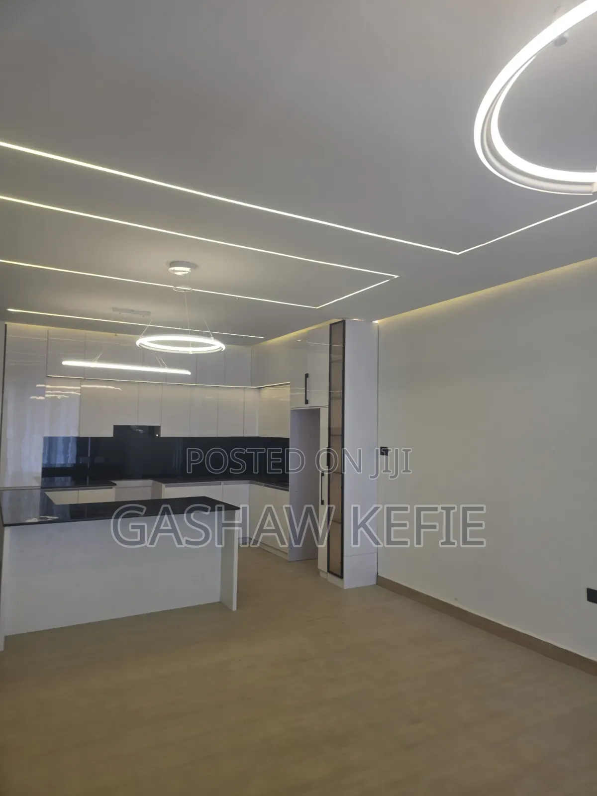4bdrm Apartment in Bole for sale