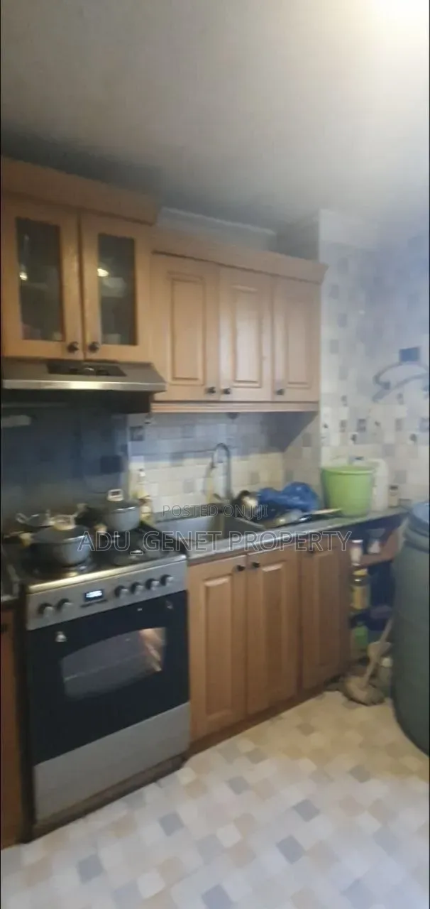 Furnished 3bdrm Condo in Abado Condo, Yeka for sale