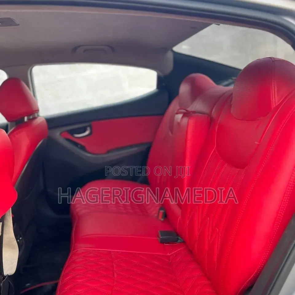 Hyundai Avante 2015 Silver