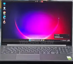 New Laptop Lenovo LOQ 15IRH8 12GB Intel Core i5 SSD 512GB