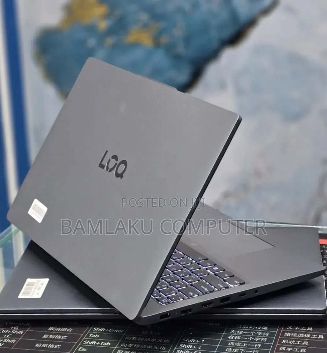 New Laptop Lenovo LOQ 15AHP10 12GB Intel Core i5 SSD 512GB