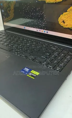 New Laptop Asus Vivobook 15 16GB Intel Core Ultra 9 SSD 512GB