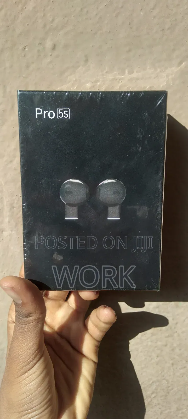 Pro 5s Earbud