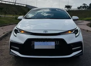 Toyota Corolla 2023 White