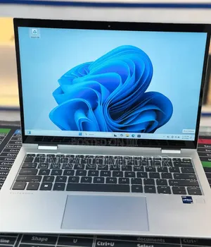 New Laptop HP EliteBook 830 G9 16GB Intel Core i7 SSD 512GB