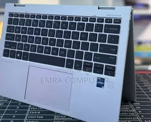 New Laptop HP EliteBook 830 G9 16GB Intel Core i7 SSD 512GB