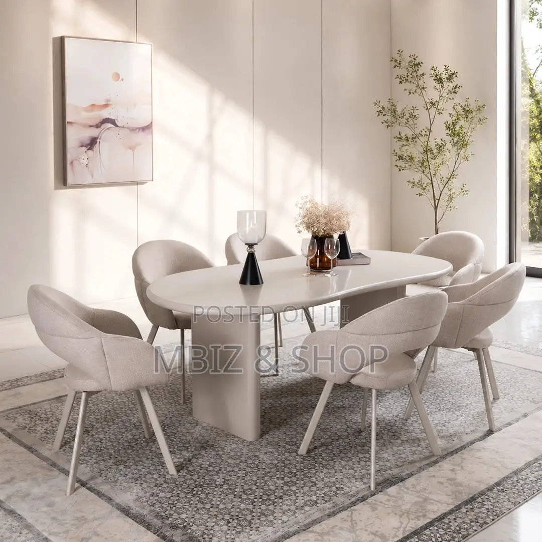 High Quality Dining Table
