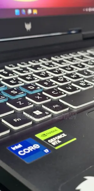 New Laptop Acer Predator Helios 16 16GB Intel Core i7 SSD 512GB