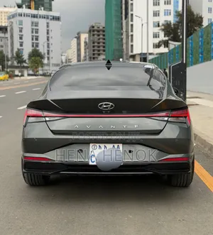 Hyundai Avante 2022 Gray