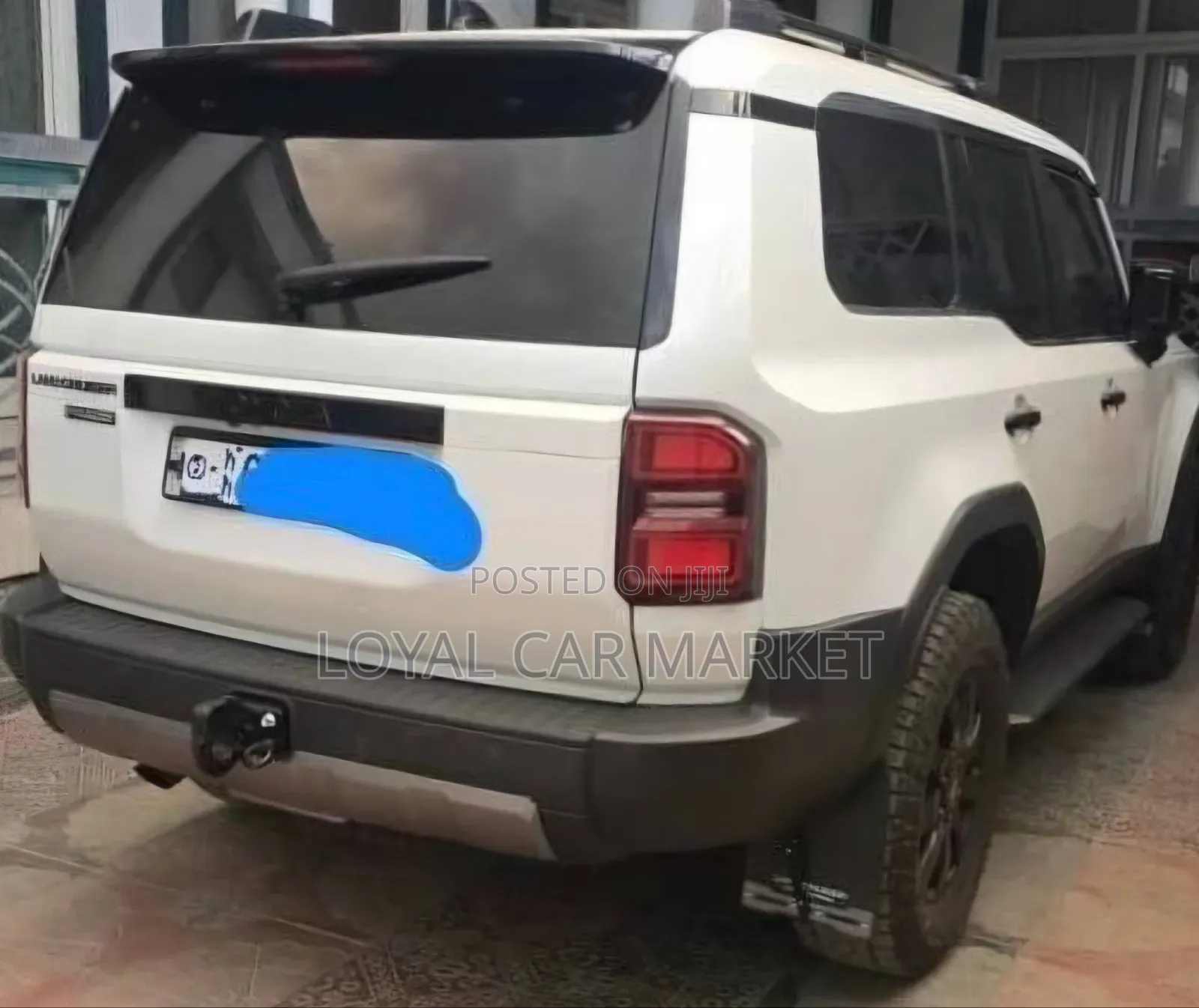 Toyota Land Cruiser Prado 2023 White