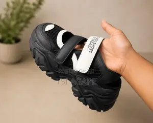 Women Crocs Shoes