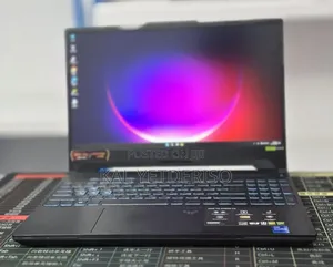 New Laptop Asus 16GB Intel Core i7 SSD 512GB