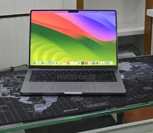 New Laptop Apple MacBook 8GB SSD 512GB