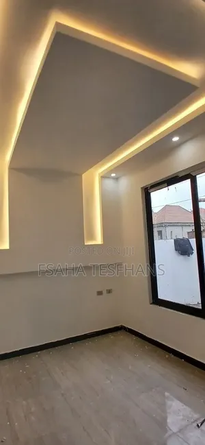 4bdrm Villa in Villa, Bole for rent