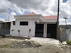 4bdrm Villa in Villa, Bole for rent
