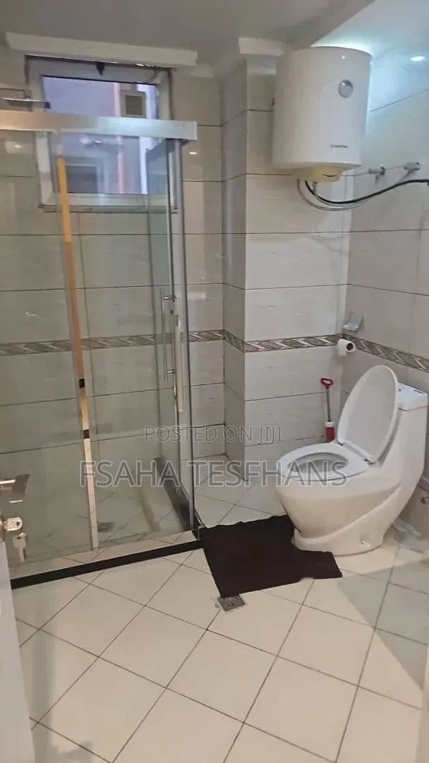 4bdrm Villa in Villa, Bole for rent
