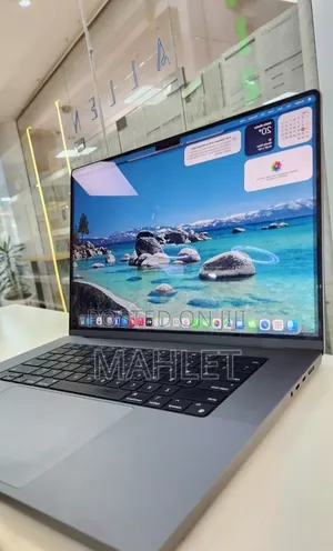 New Laptop Apple MacBook Pro 2021 M1 Max 16GB Intel Core i7 SSD 1T