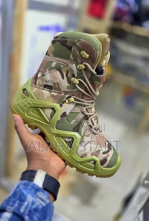 Lowa Boots100 % Water Proof Smooth Boots for You Made in Vietnam
