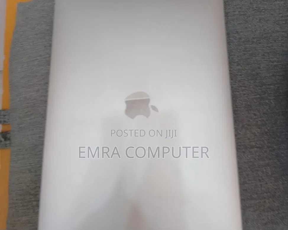 New Laptop Apple MacBook Air 2020 M1 8GB Apple M1 SSD 256GB