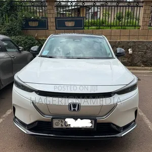 Honda e:NS1 2023 White