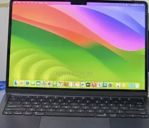 New Laptop Apple MacBook Air 2022 M2 16GB Apple M2 SSD 512GB