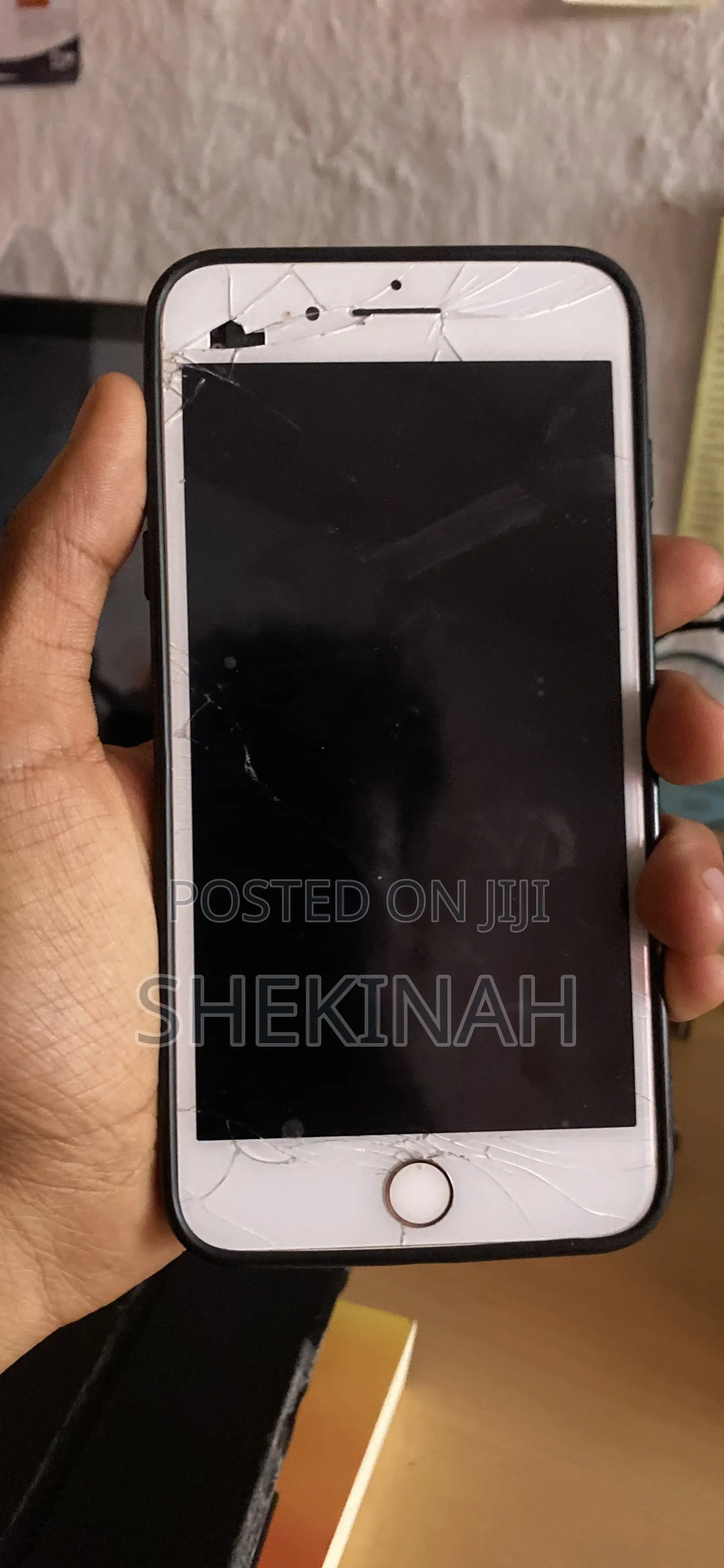 Apple iPhone 8 Plus 64 GB Gold