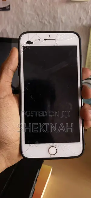 Apple iPhone 8 Plus 64 GB Gold