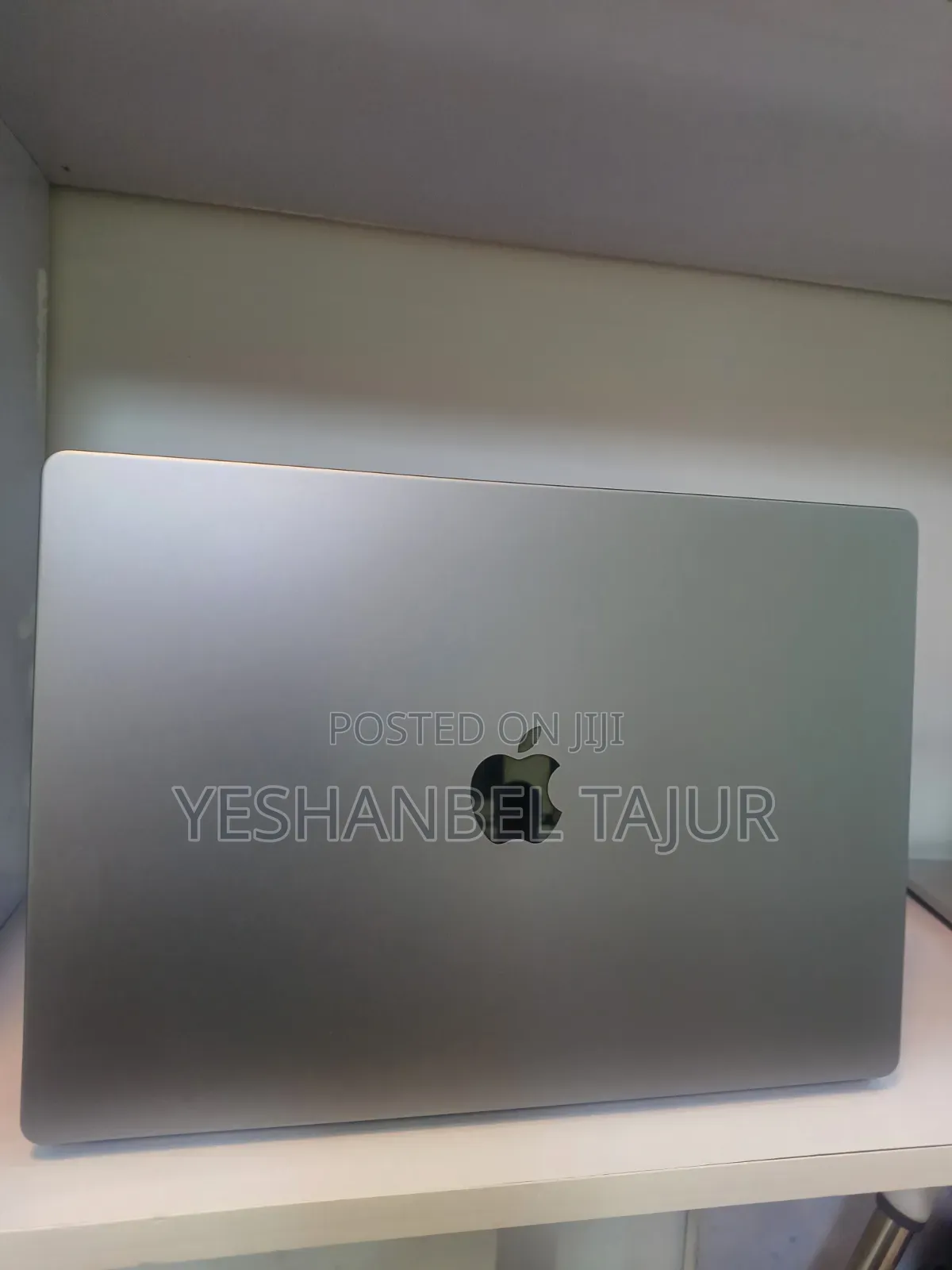 New Laptop Apple MacBook Pro 2021 M1 Max 32GB Apple M1 Max SSD 1T