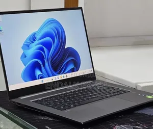 New Laptop HP ZBook 15 32GB Intel Core i7 SSD 512GB