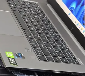 New Laptop HP ZBook 15 32GB Intel Core i7 SSD 512GB