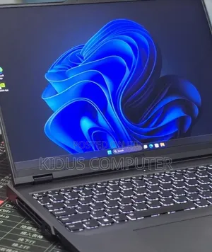 New Laptop Lenovo Legion 9 16GB Intel Core i9 SSD 1T