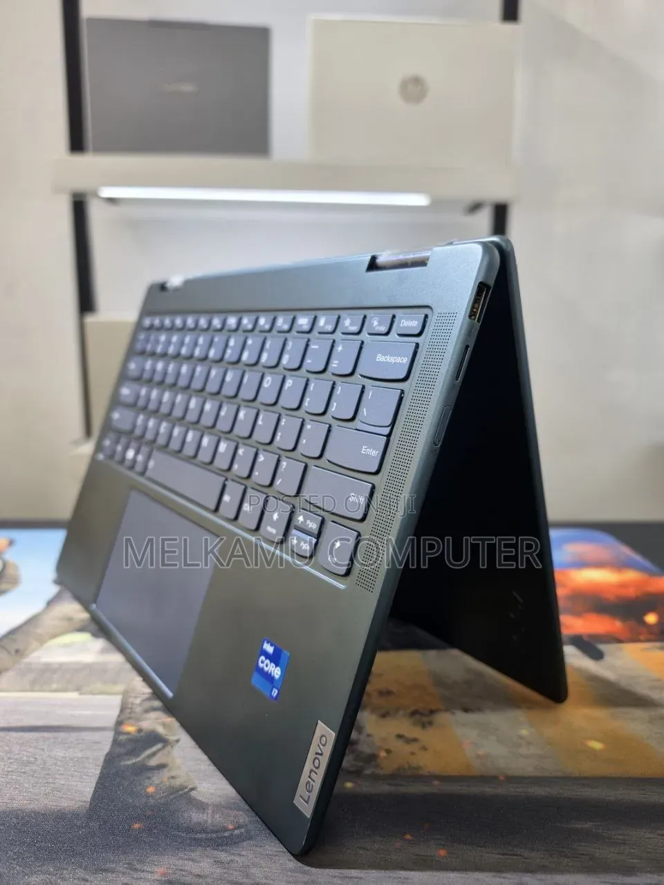New Laptop Lenovo Yoga 7i 16GB Intel Core i7 SSD 512GB