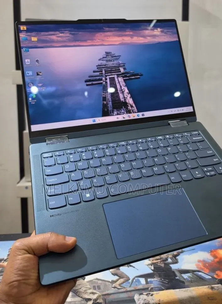 New Laptop Lenovo Yoga 7i 16GB Intel Core i7 SSD 512GB