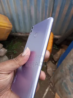 Honor 8C 64 GB Gold