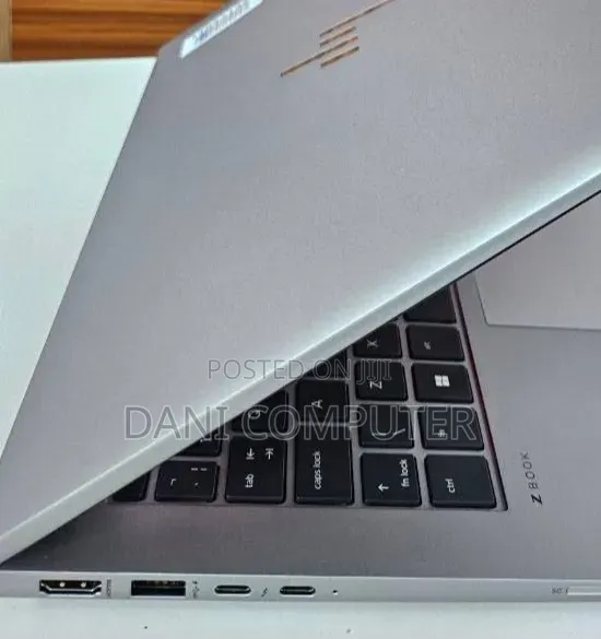 New Laptop HP ZBook 14 16GB Intel Core i7 SSD 512GB