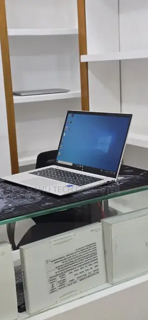 New Laptop HP EliteBook 840 G9 16GB Intel Core i7 SSD 512GB