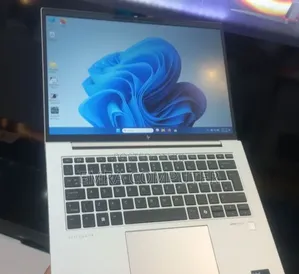 New Laptop HP EliteBook 840 G11 16GB Intel Core Ultra 7 SSD 512GB