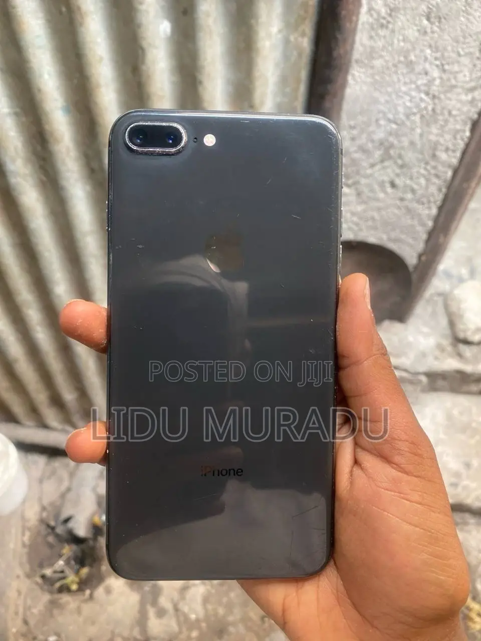 New Apple iPhone 8 Plus 64 GB Black