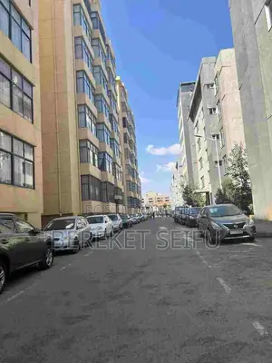 Furnished 3bdrm Apartment in Kirkos for sale