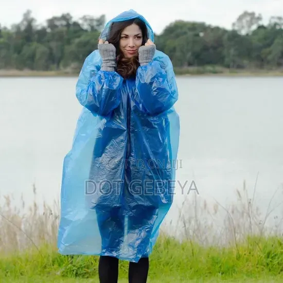 የዝናብ ካፕ (Rain Poncho)