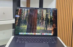 New Laptop Apple MacBook Air 2025 M4 16GB Apple M4 SSD 256GB