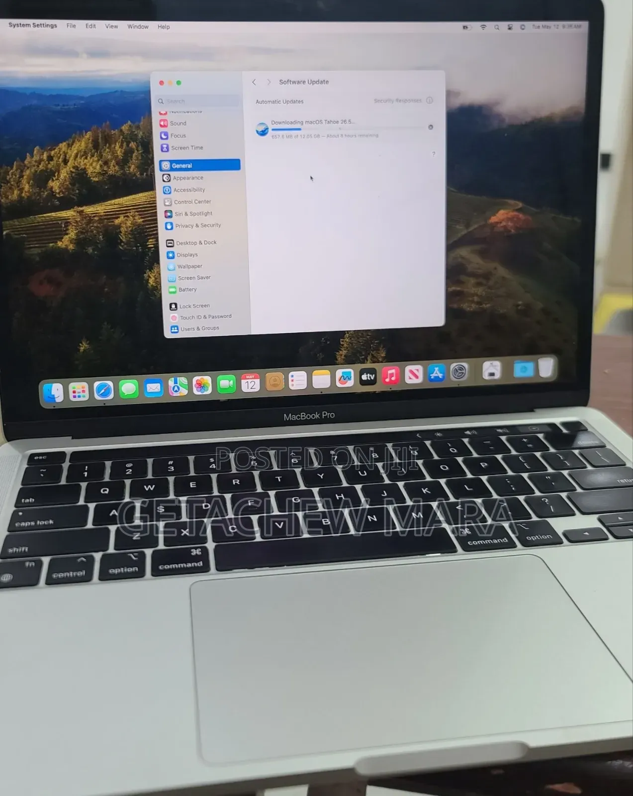 New Laptop Apple MacBook Pro 2021 M1 16GB Apple M1 Pro SSD 256GB
