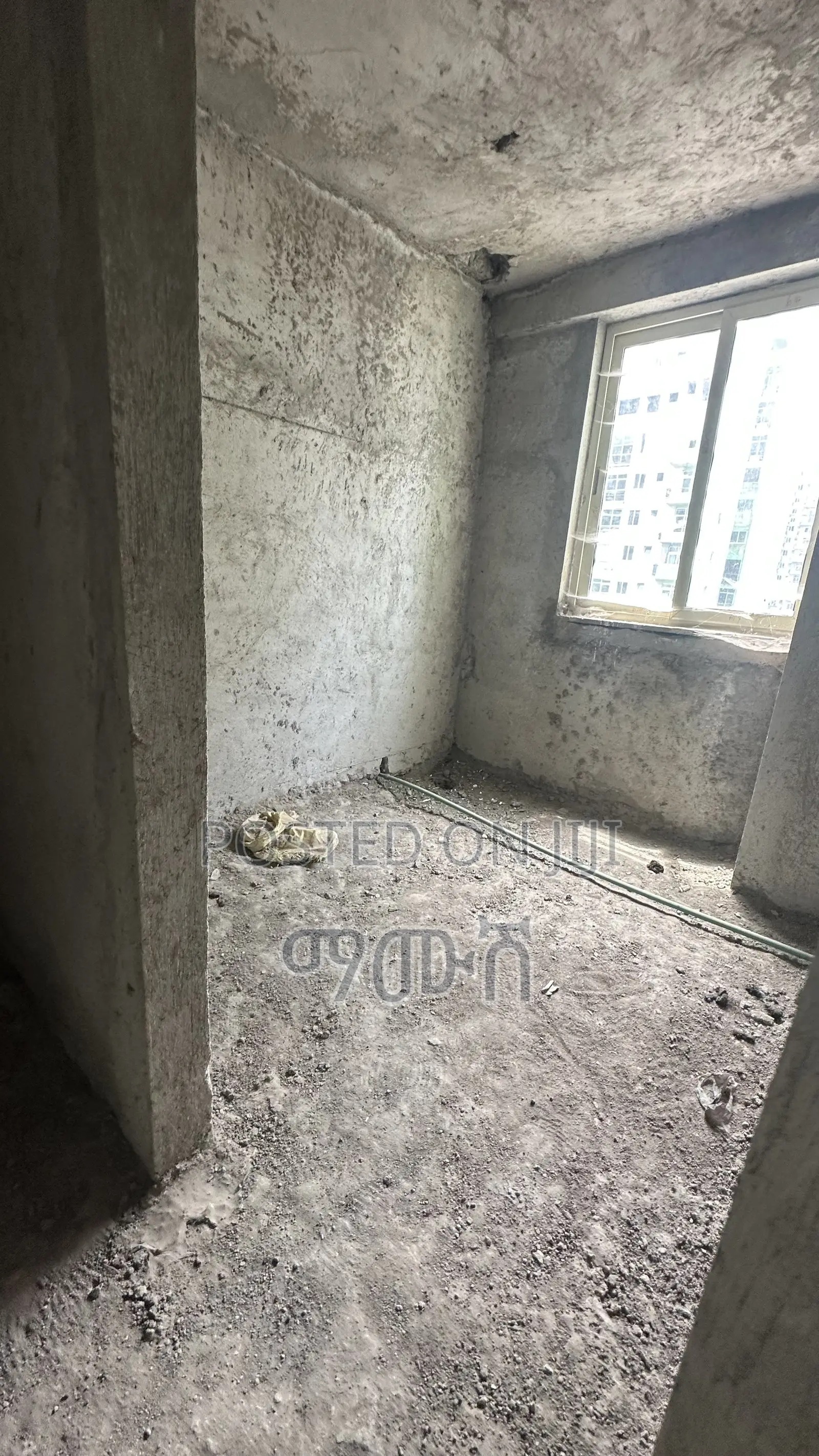 Furnished 2bdrm Condo in አያት 40/60, Bole for sale