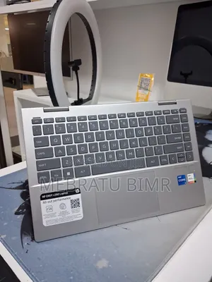 New Laptop HP Envy X360 8GB Intel Core i5 SSD 512GB