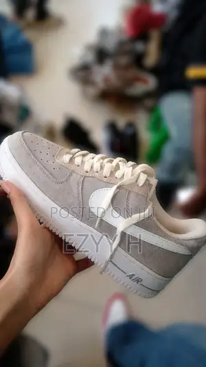 Nike Air Force 1 Low Wolf Grey